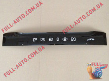 Мухобойка Ford Fusion 02-12 Короткая (Vip Tuning)
