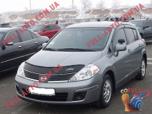 Мухобойка Nissan Tiida 2004-2014 (Vip Tuning)